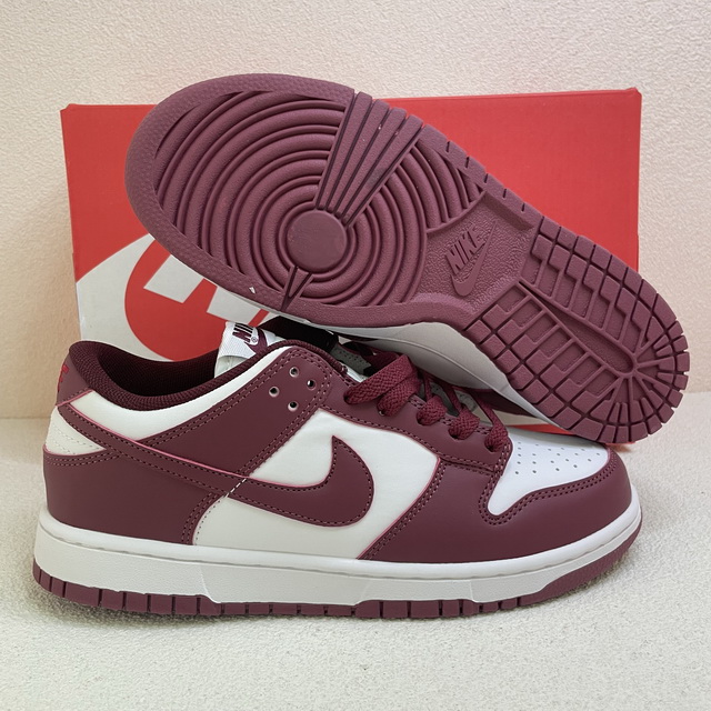 Women Nike Dunk SB 052